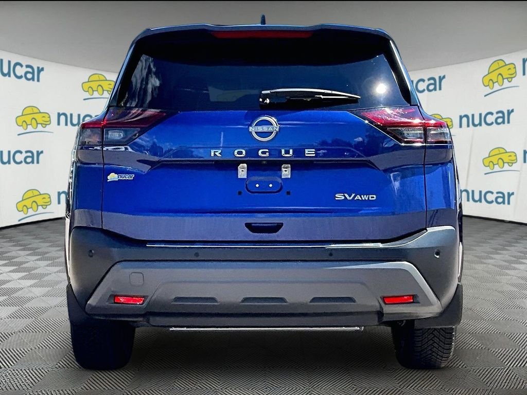 Used 2023 Blue Nissan SV image 5