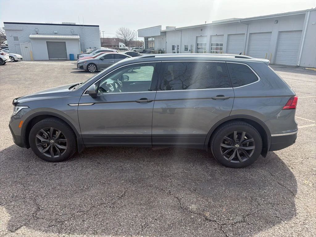 2023 Volkswagen Tiguan SE