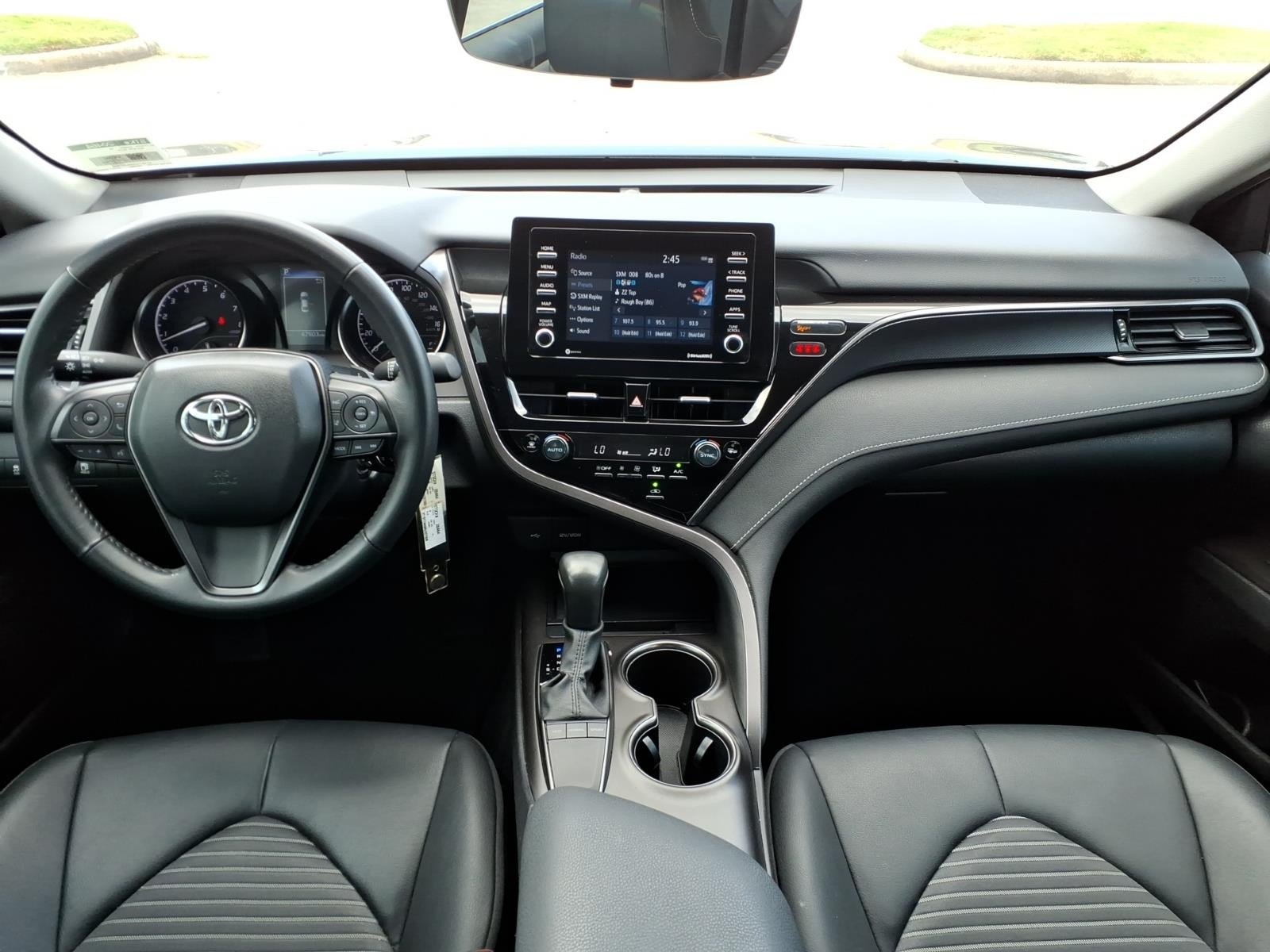 2024 Toyota Camry SE - 11