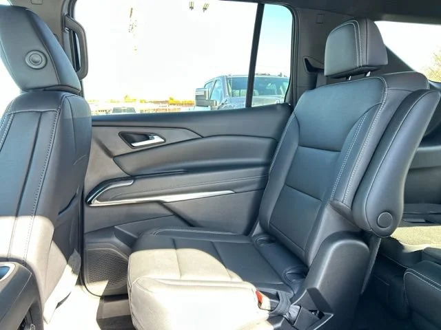 New 2026 Mosaic Black Metallic Chevrolet LT image 18