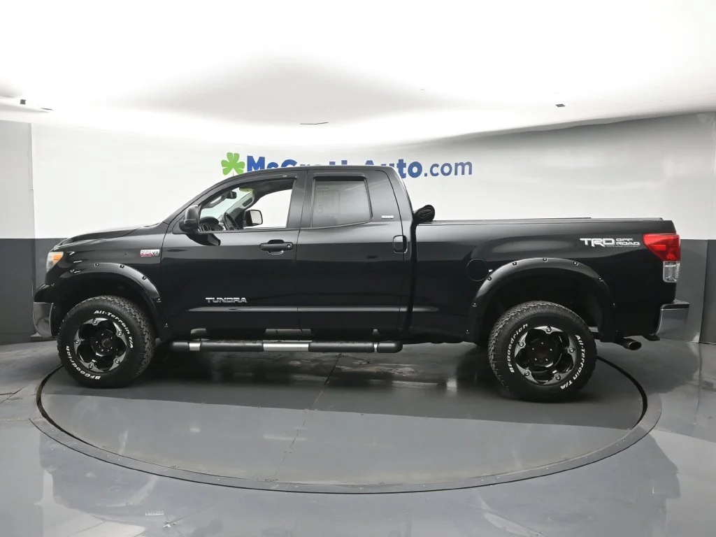 Used 2012 Black Toyota Grade image 23