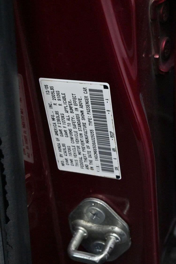 Used 2006 Red Honda EX-L V6 AT image 35