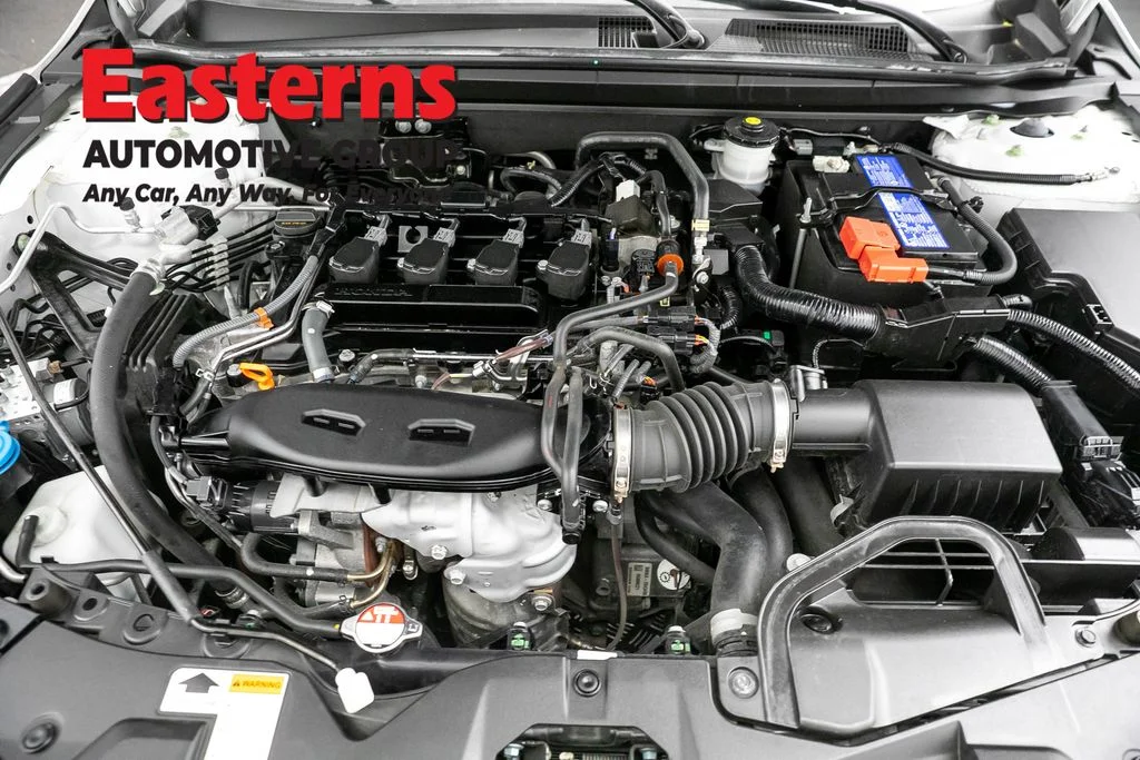 Used 2024 White Honda EX image 7