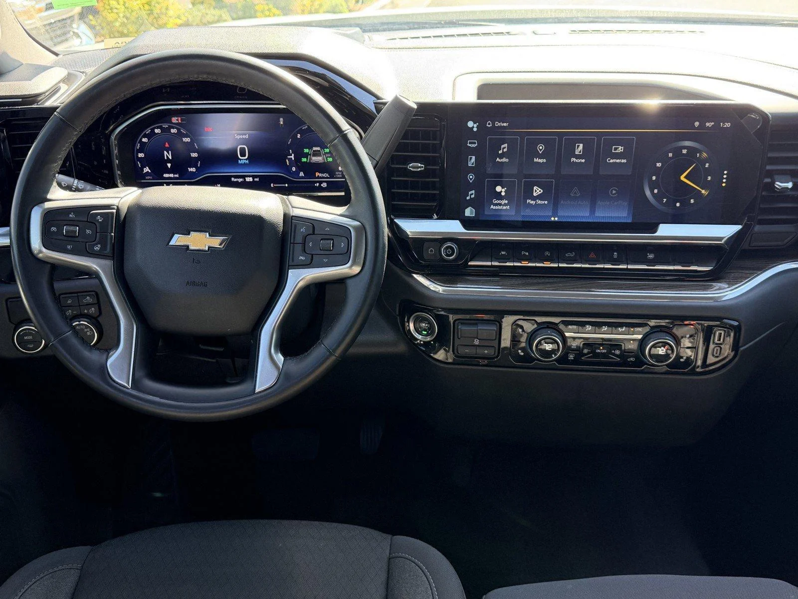 Used 2024 Summit White Chevrolet LT image 15