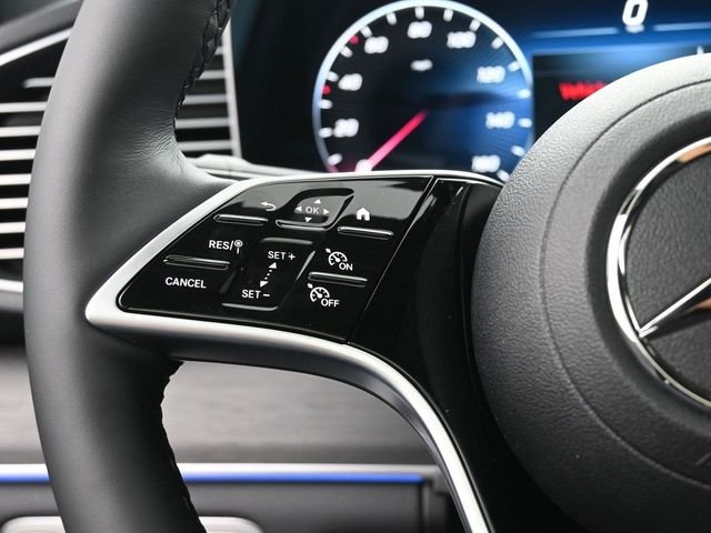 Used 2025 Black Mercedes-Benz GLE 350 image 23