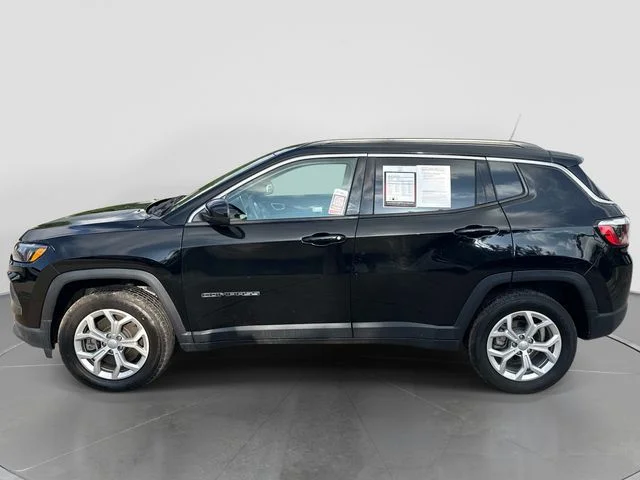 Used 2024 Black Jeep Latitude image 5