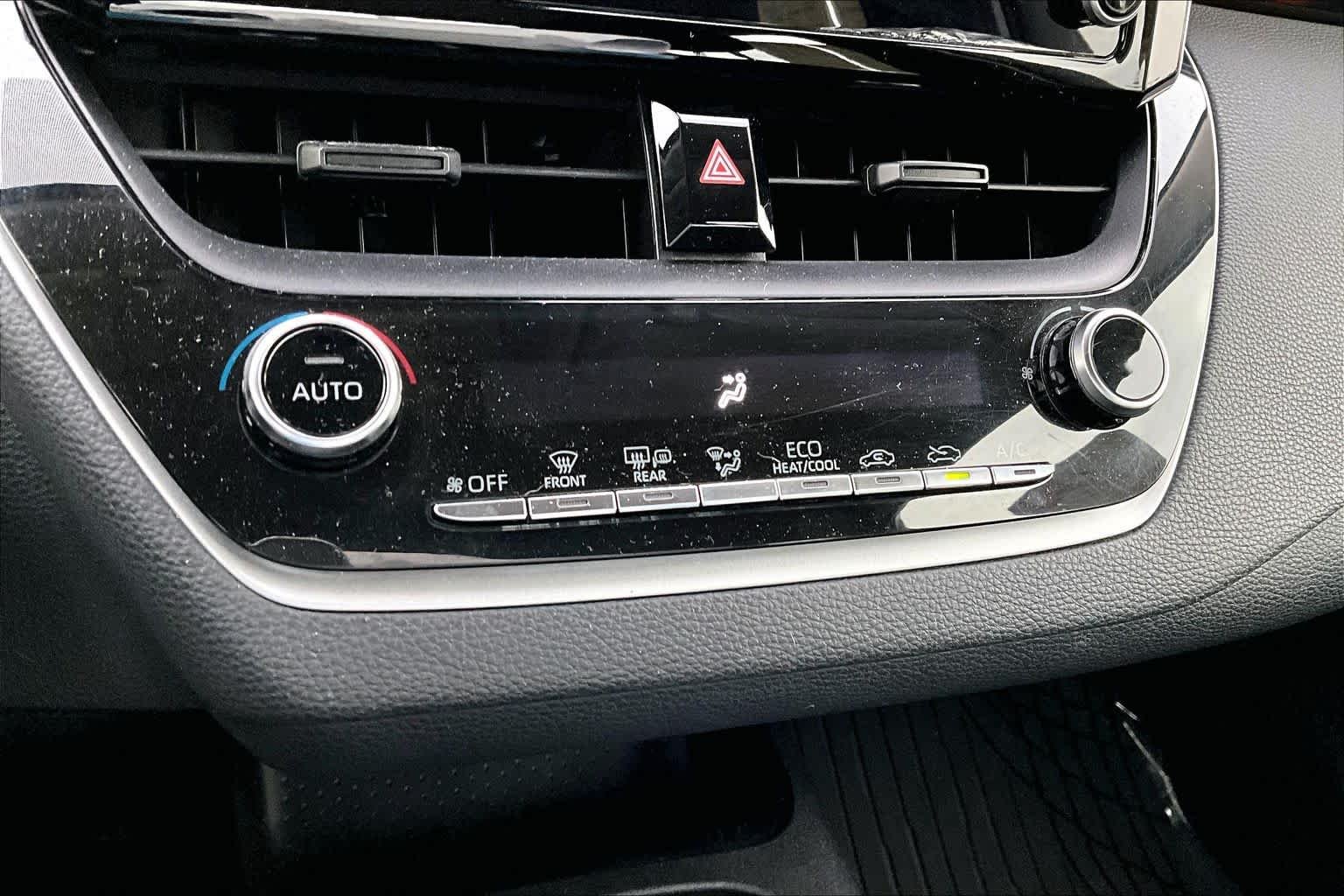 Used 2020 Barcelona Red Metallic Toyota LE image 34