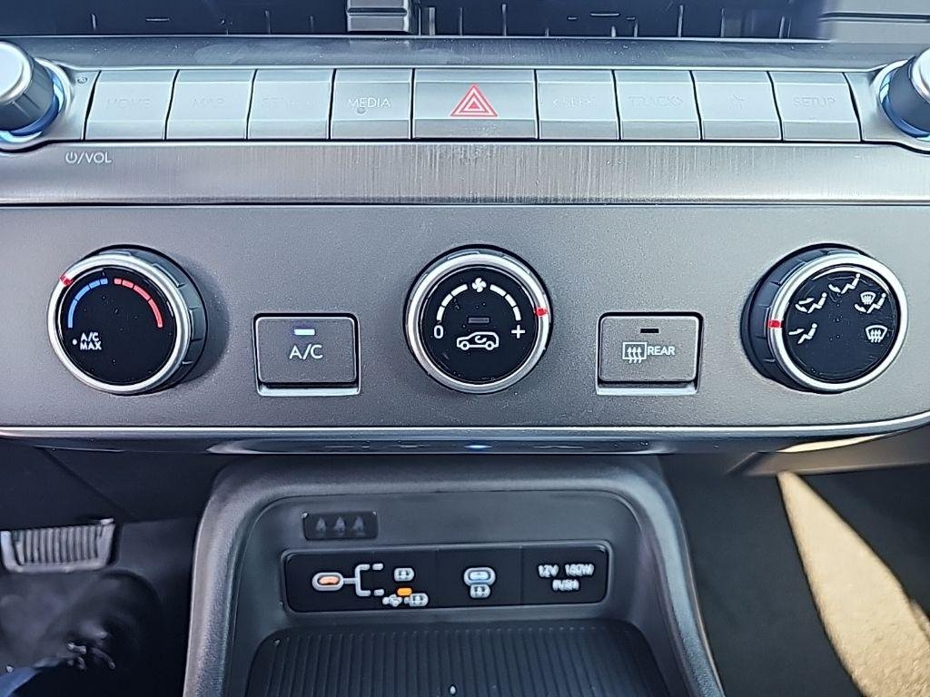 New 2026 Black Hyundai SE AWD image 19