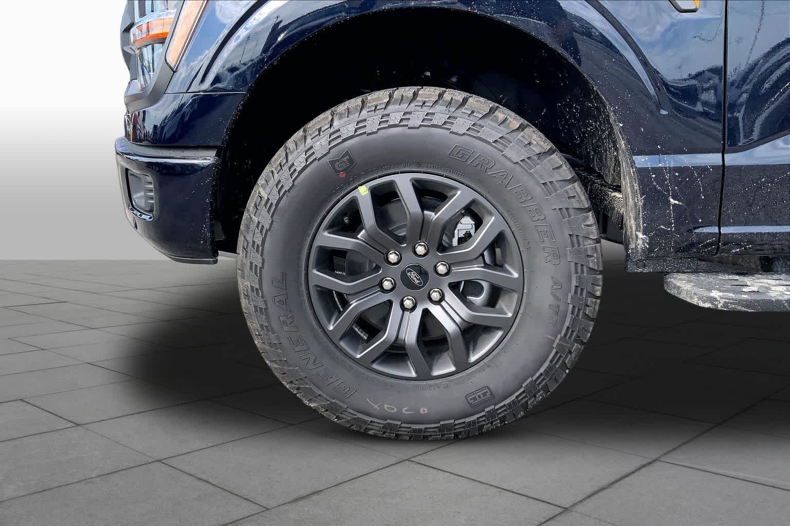 New 2026 Antimatter Blue Metallic Ford Tremor® image 9