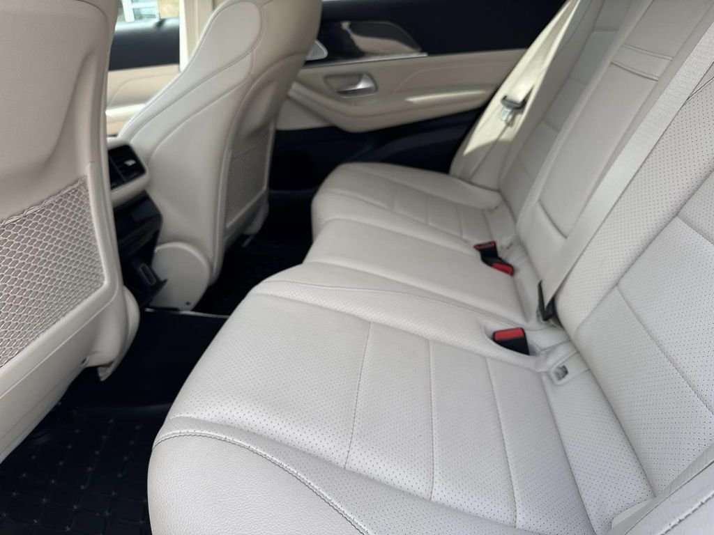Used 2021 White Mercedes-Benz GLE 450 image 13