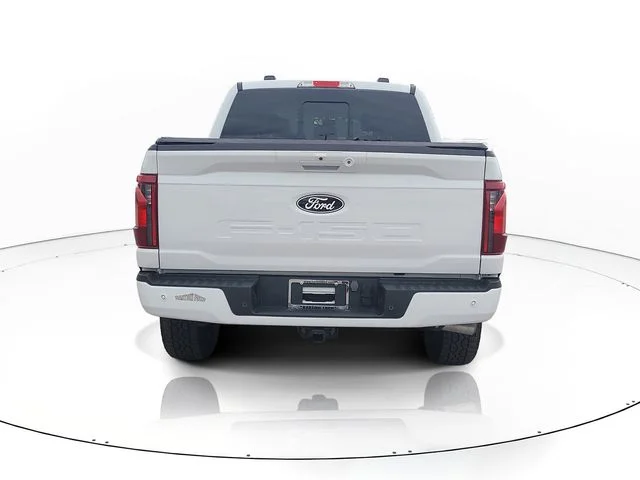 Used 2024 White Ford XLT image 6