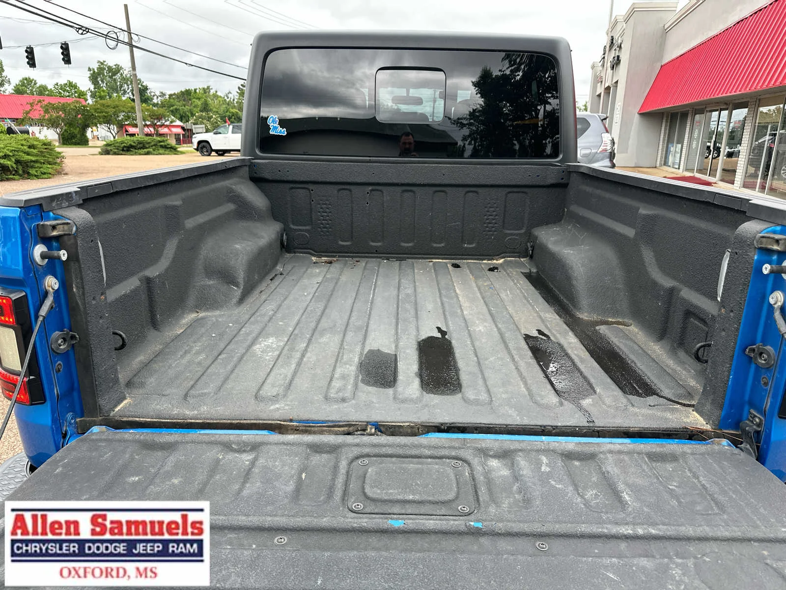 Used 2021 Hydro Blue Pearlcoat Jeep Sport S image 39