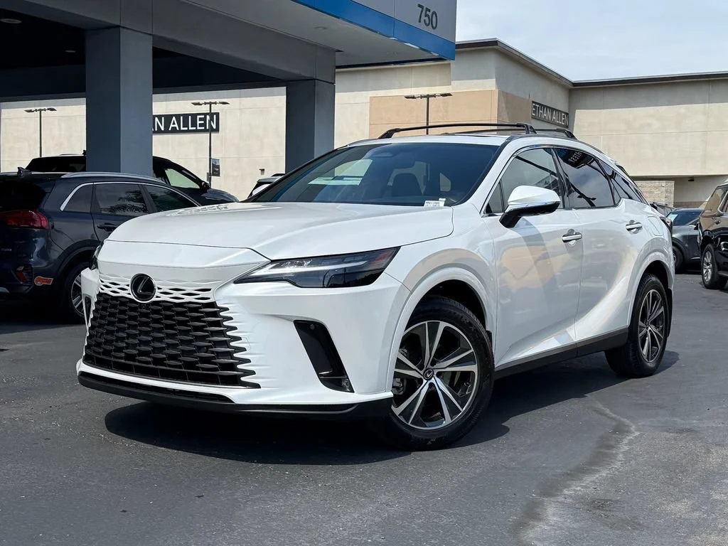 Used 2024 White Lexus RX 350 image 2