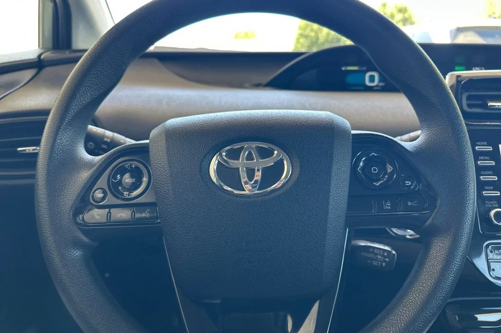 Used 2020 Beige Toyota LE AWD-e image 27