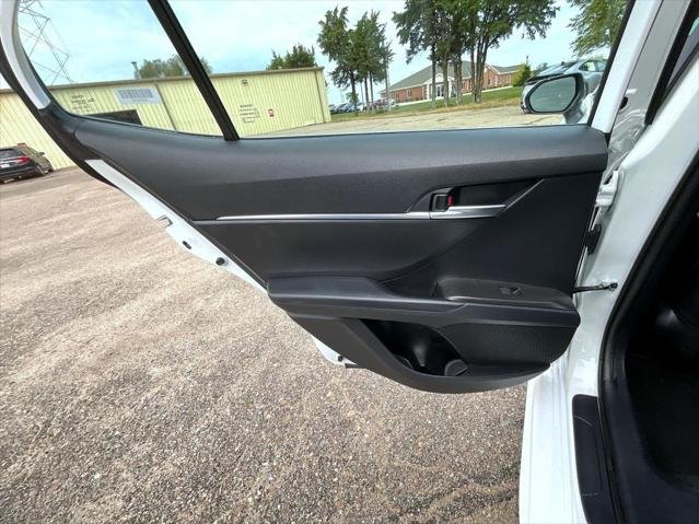 Certified Used 2024 ICE CAP Toyota  image 20