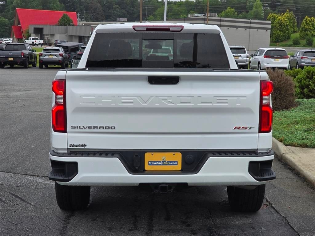 Used 2024 White Chevrolet RST image 25