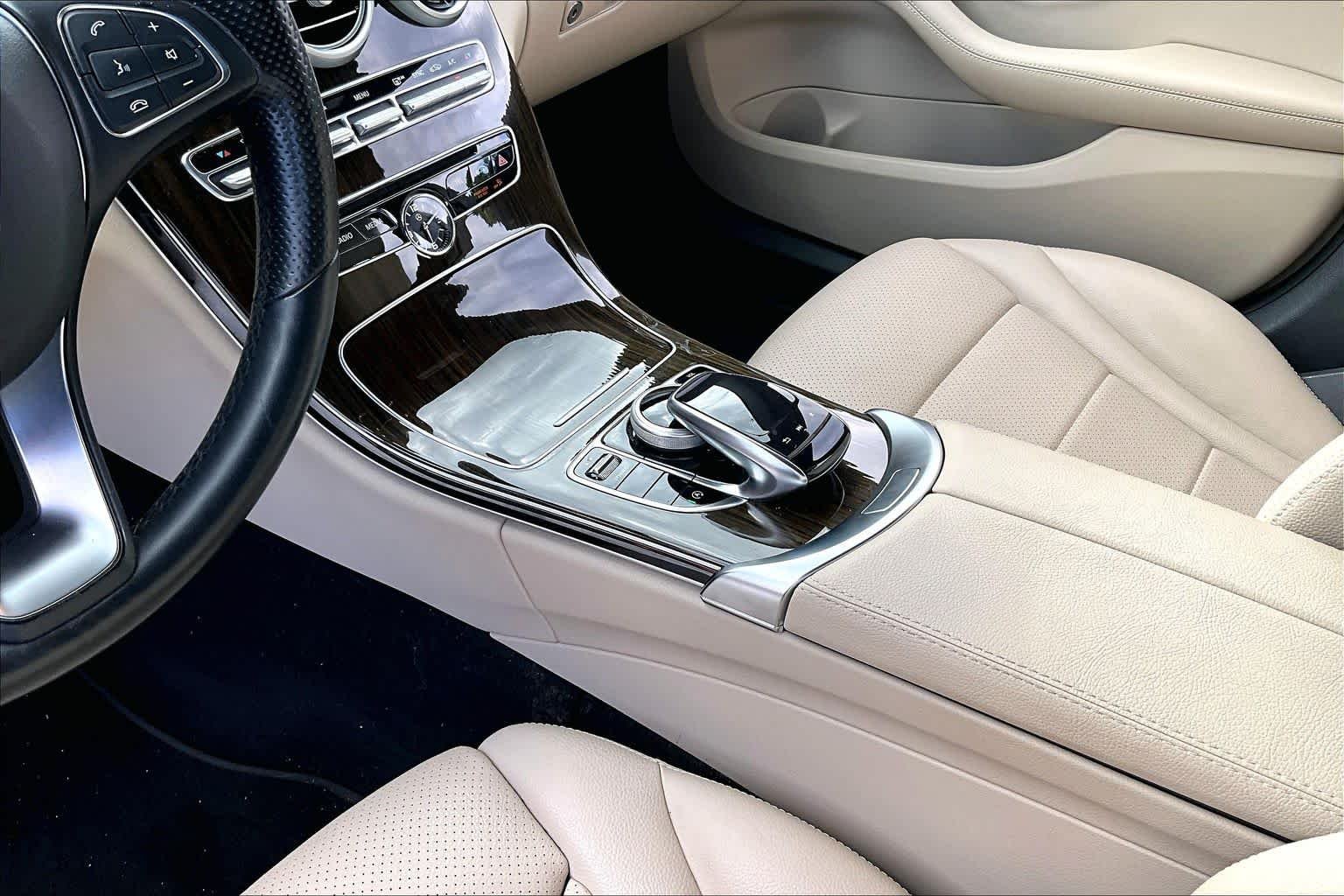 Used 2018 Lunar Blue Metallic Mercedes-Benz C 300 image 17