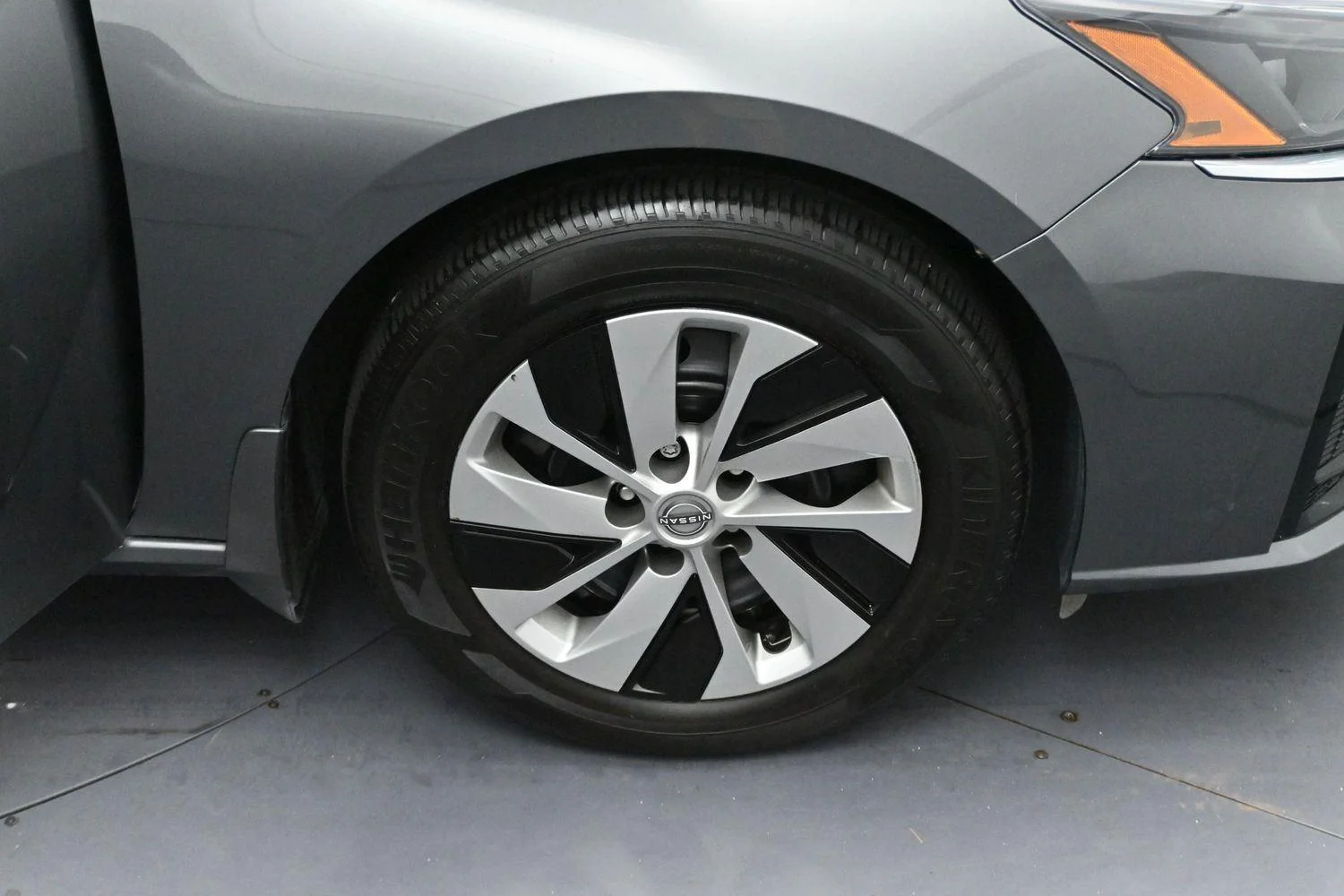 Used 2024 Gun Metallic Nissan 2.5 S image 30