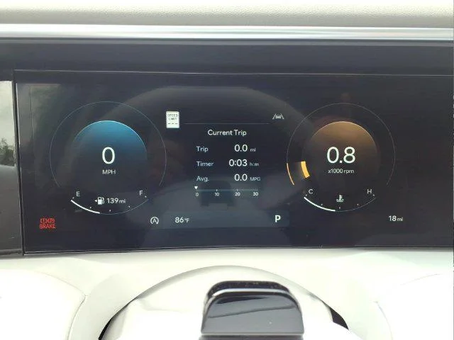 New 2026 White Hyundai SEL Premium image 21
