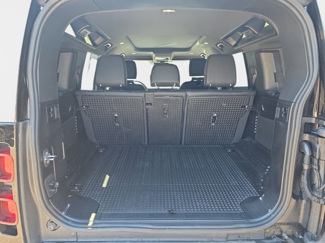 Certified Used 2024 Gray Land Rover S image 14