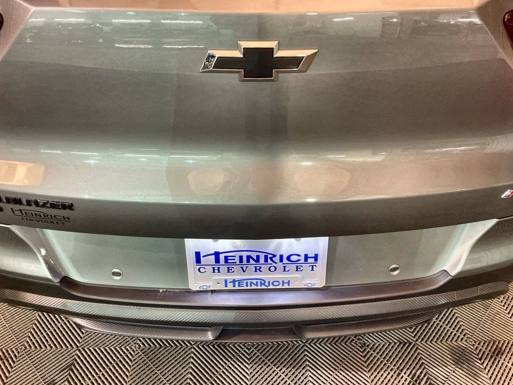 Used 2024 Sterling Gray Metallic Chevrolet RS image 28
