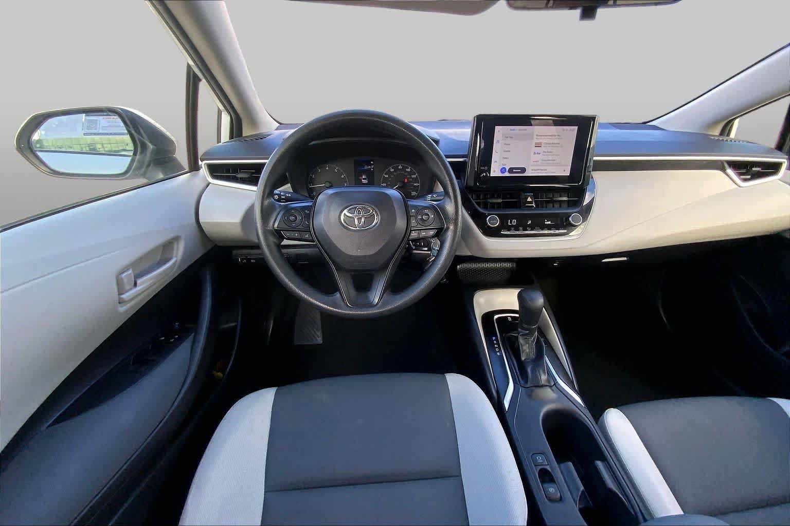 Used 2023 Ice Cap Toyota LE image 6