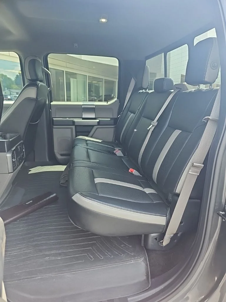 Used 2018 Magnetic Ford XLT image 9