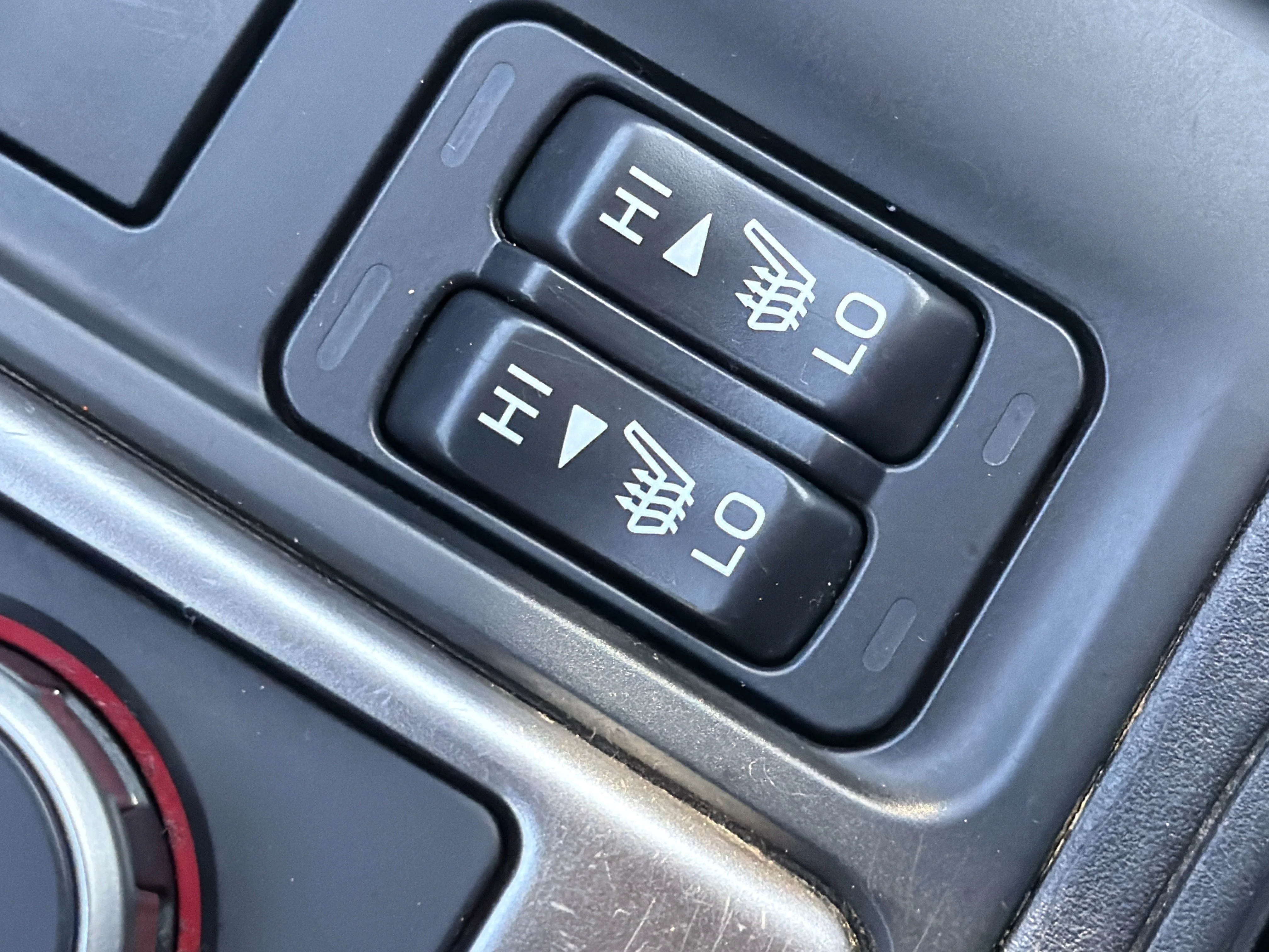 Used 2021 Magnetite Gray Metallic Subaru Limited image 29