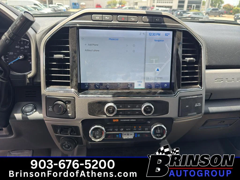 Used 2022 Star White Metallic Tri-Coat Ford LARIAT image 21