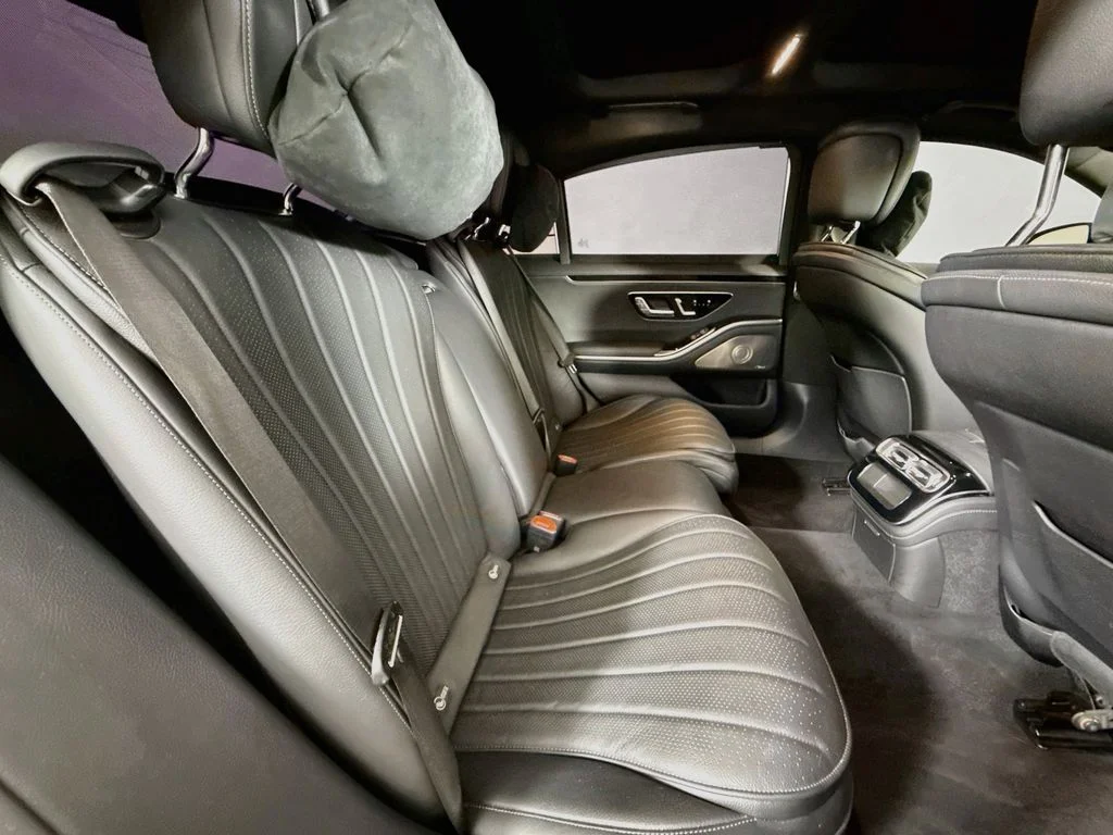 Used 2022 Gray Mercedes-Benz S 580 image 27