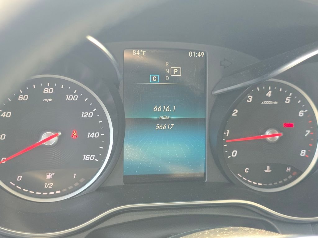 Used 2020 Graphite Gray Metallic Mercedes-Benz GLC 300 image 29
