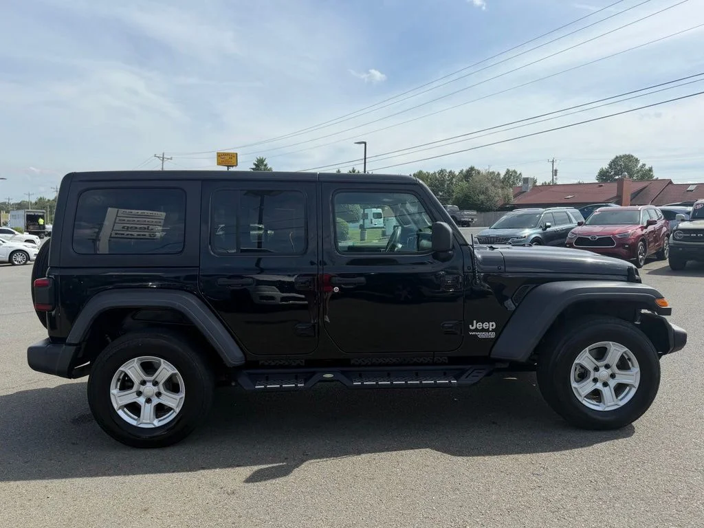 Used 2021 Black Jeep Unlimited Sport S image 2