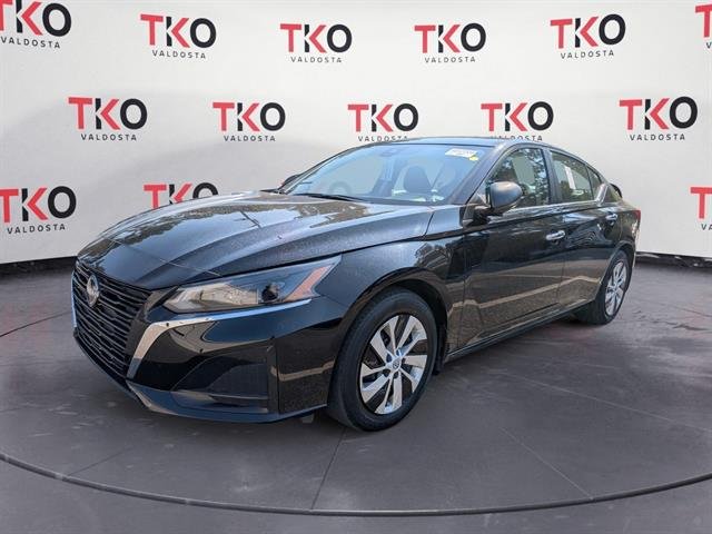 Used 2024  Nissan 2.5 S image 5