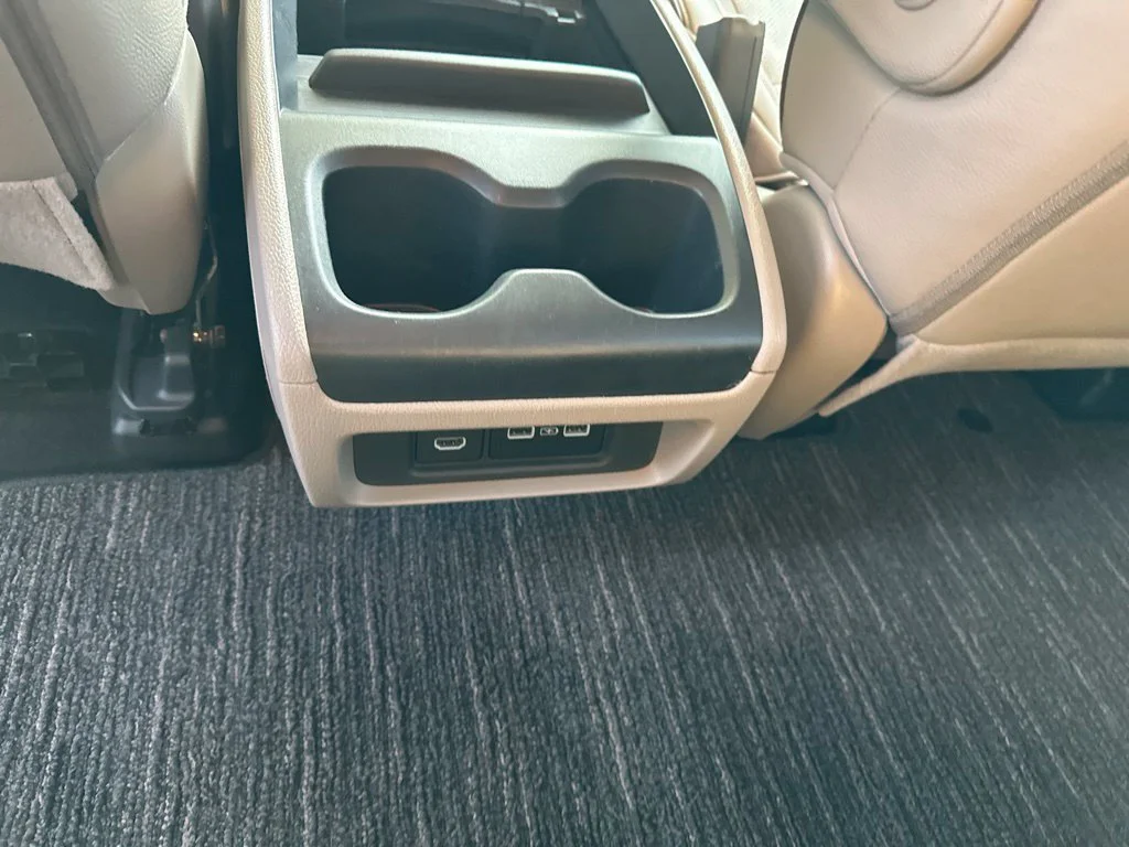 2023 Honda Odyssey Elite - Photo 44