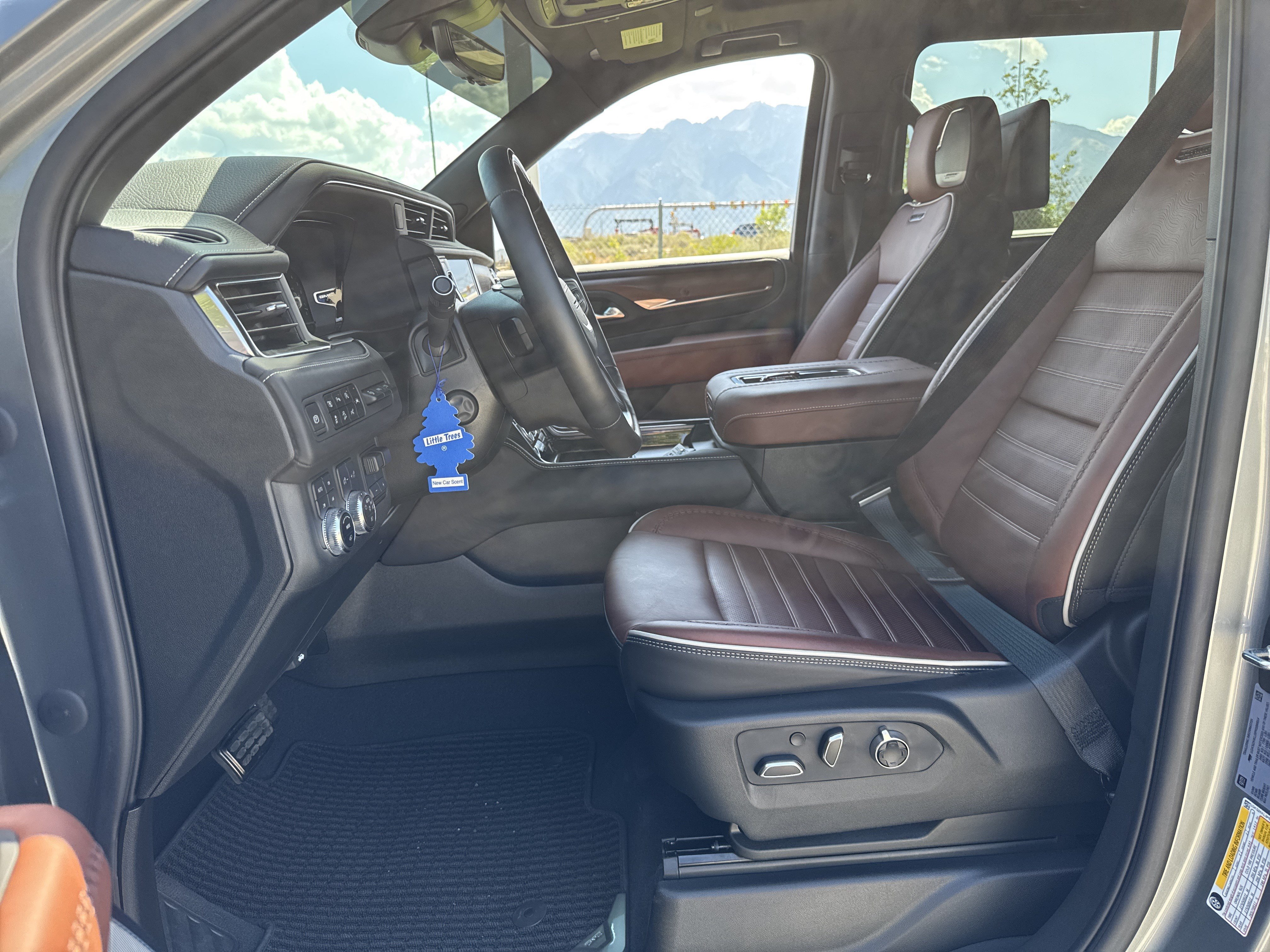 Certified Used 2023 Sterling Metallic GMC Denali Ultimate image 20