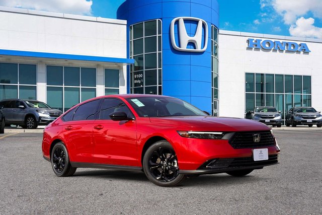 Pre-Owned 2025 Honda Accord SE