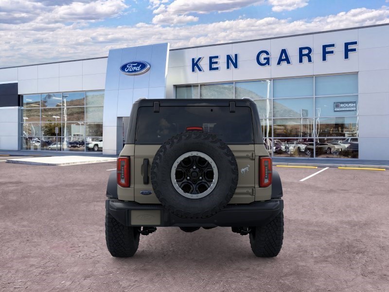 New 2026 Beige Ford Badlands image 5
