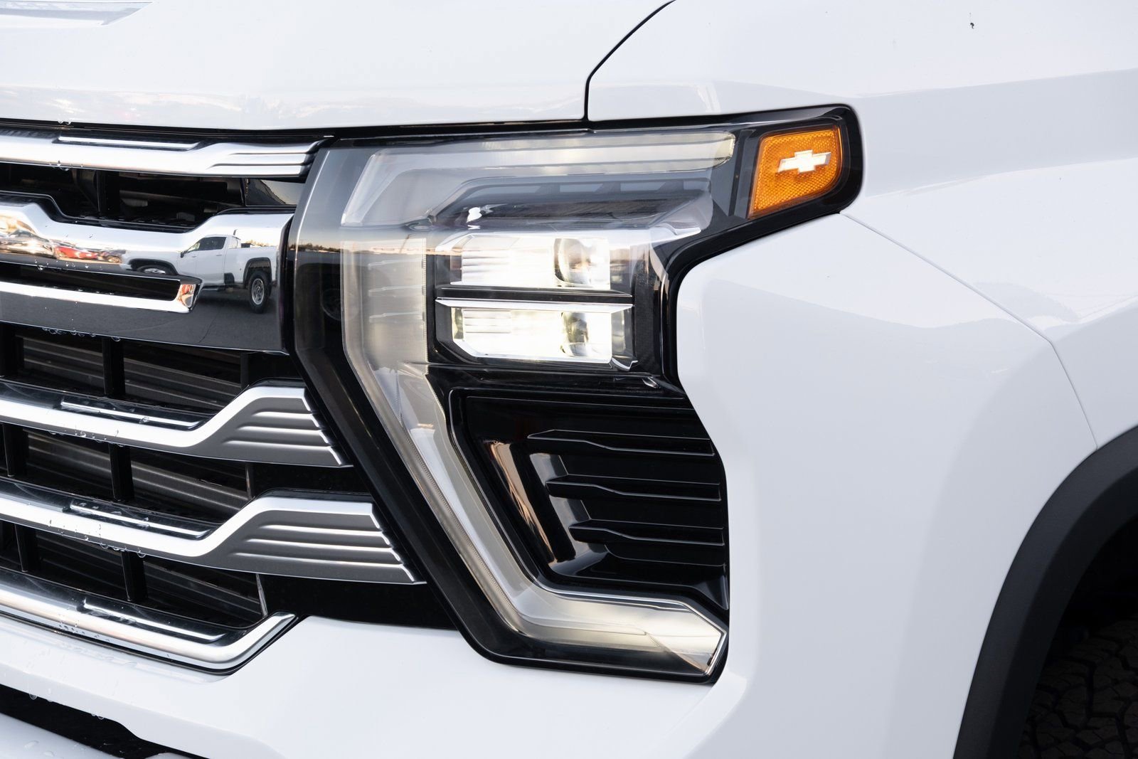 2026 Chevrolet Silverado 3500 HD High Country - Photo 25