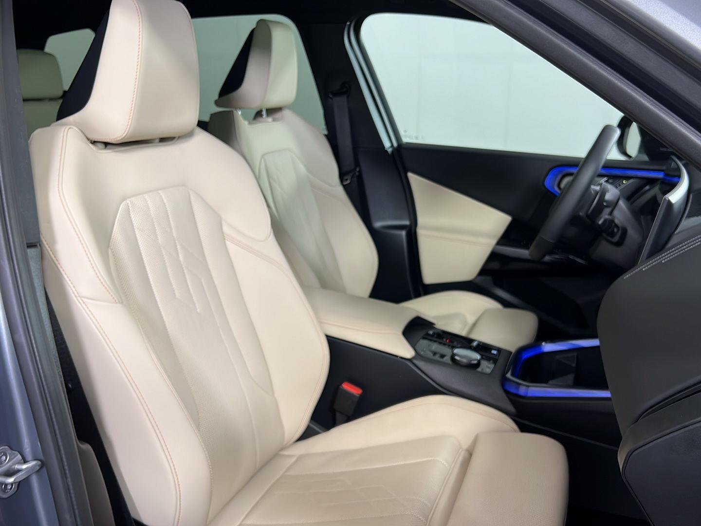 Used 2026 Skyscraper Grey Metallic BMW 30 xDrive image 24