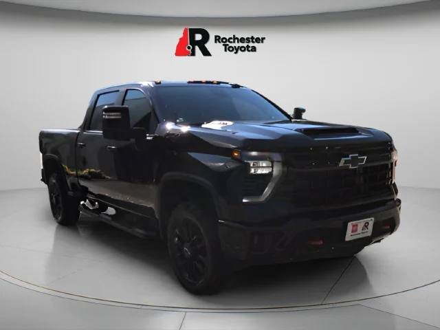 Used 2025 Black Chevrolet LT image 1