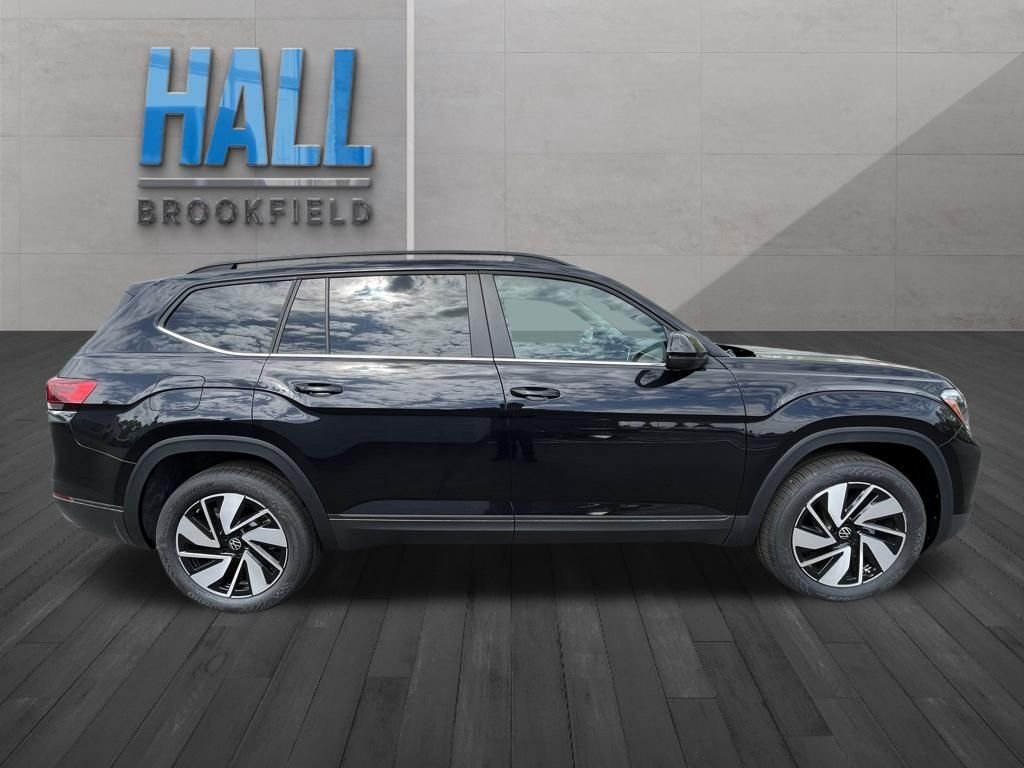 New 2026 Black Volkswagen 2.0T SE w/Technology image 6