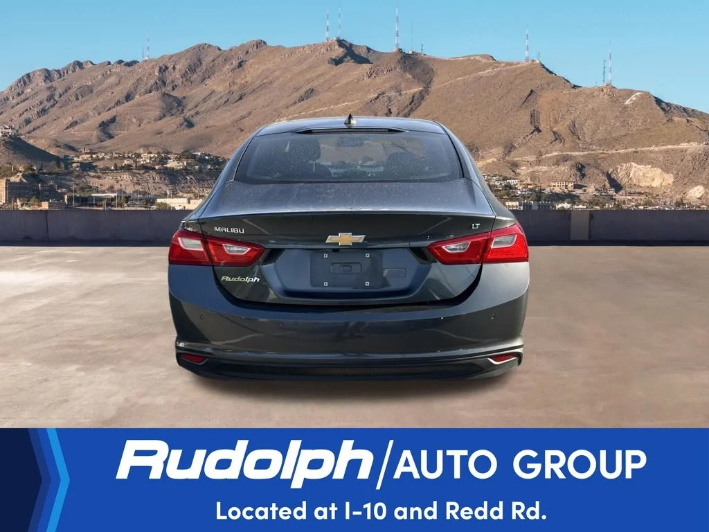 Used 2018 Gray Metallic Chevrolet LT image 4