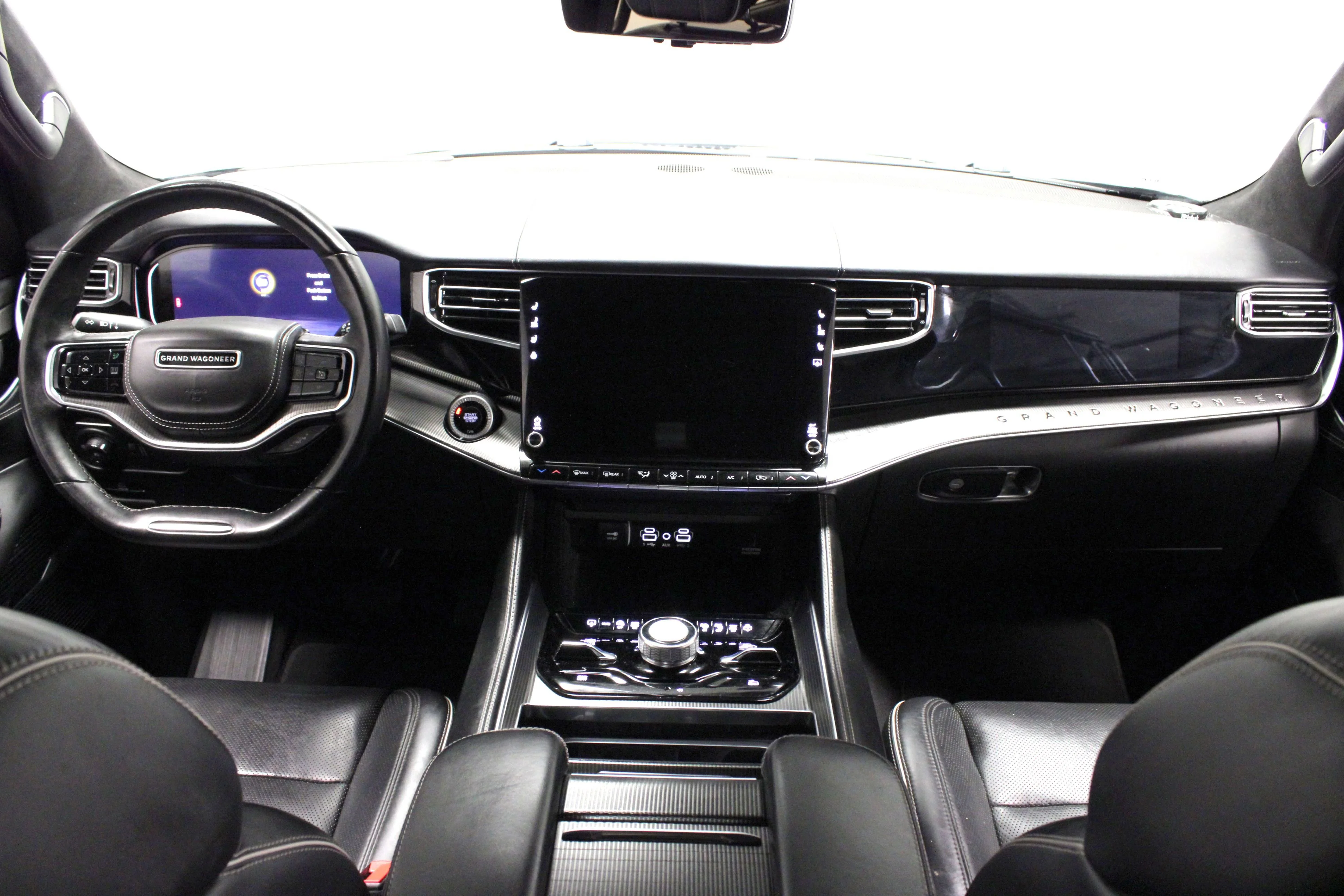 Used 2023 Diamond Black Crystal Pearlcoat Jeep Series II image 23