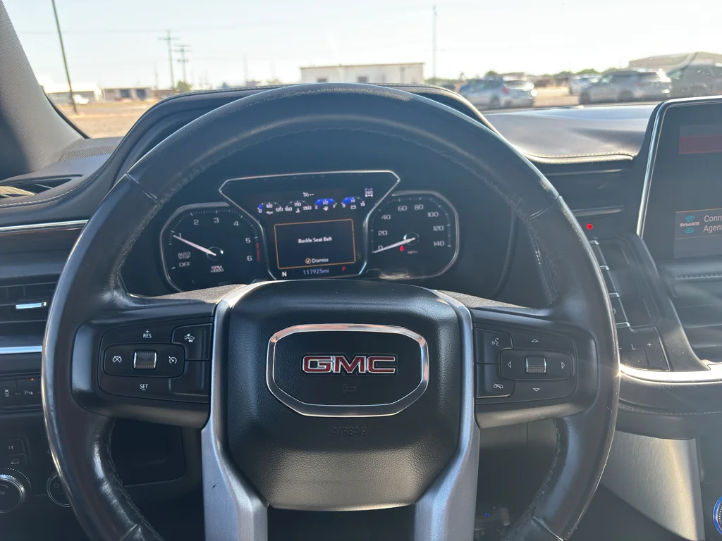 Used 2021 Summit White GMC SLE image 22