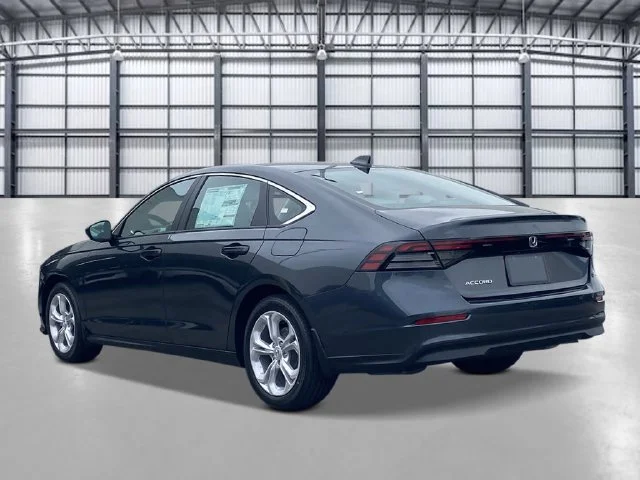 New 2026 Meteorite Gray Metallic Honda LX image 2