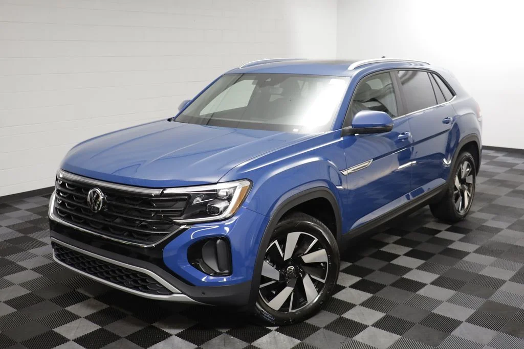 New 2026 Blue Volkswagen 2.0T SE w/Technology image 2