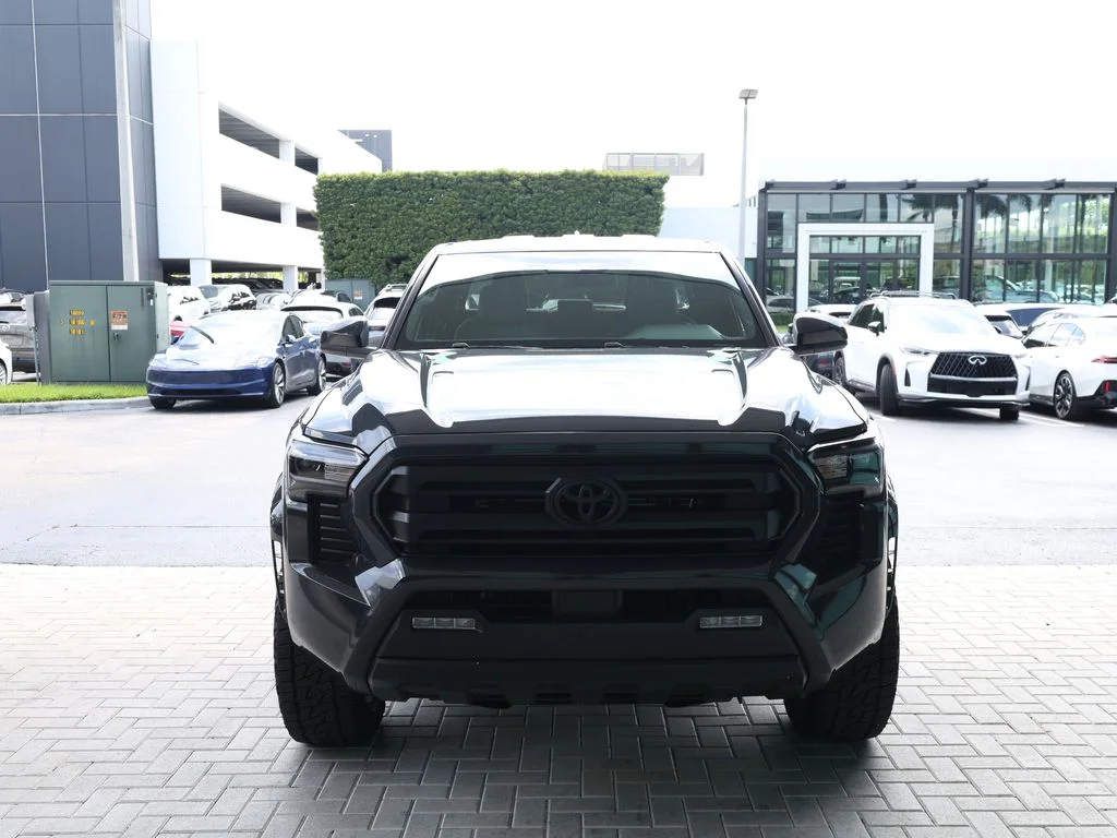 Used 2025 Black Toyota SR5 image 3
