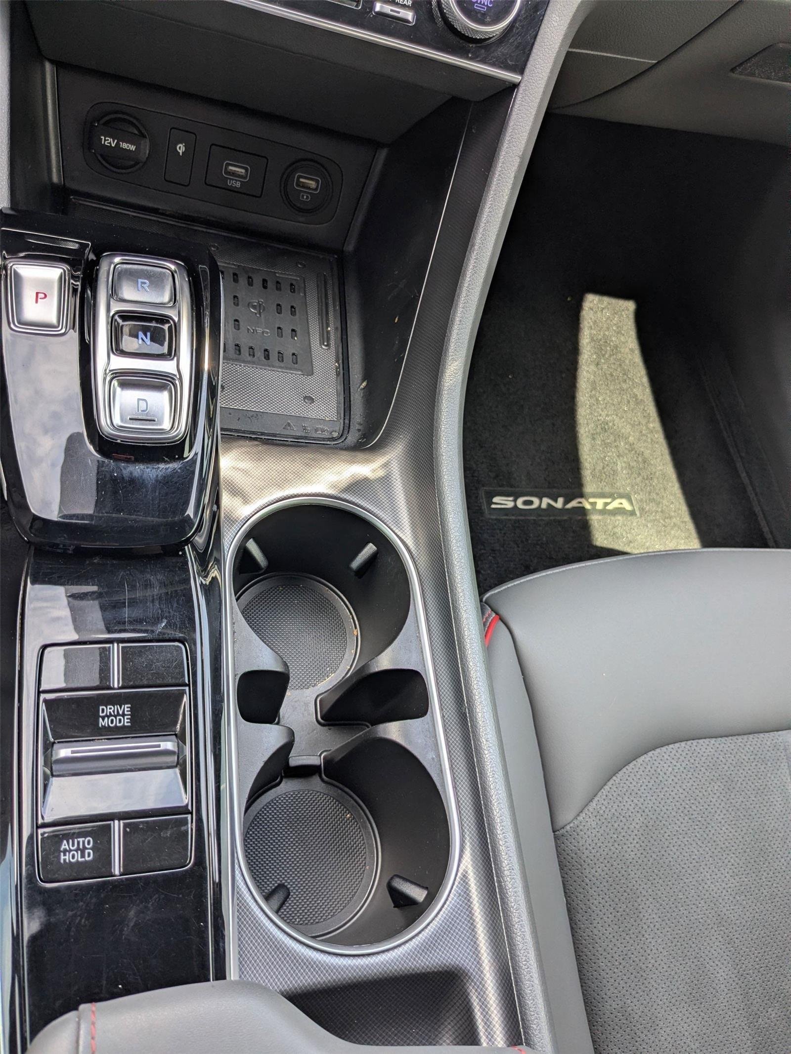 Used 2021 Glowing Yellow Hyundai SEL Plus image 19