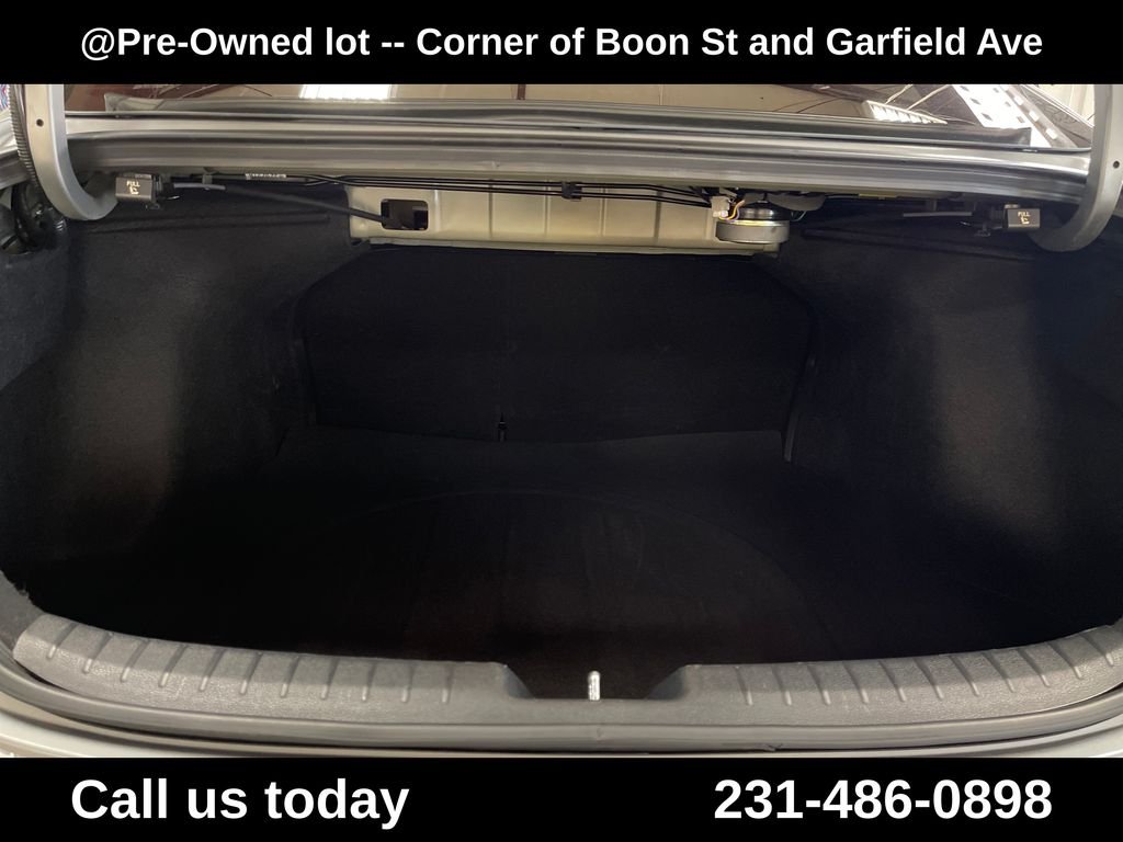 Used 2022 Gray Kia GT-Line image 22