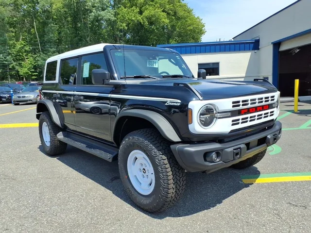 2026 Ford Bronco Heritage Edition